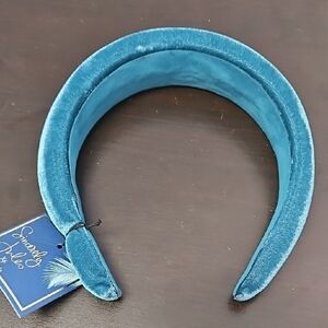 Sincerely Jules Green and Blue Hair Tool